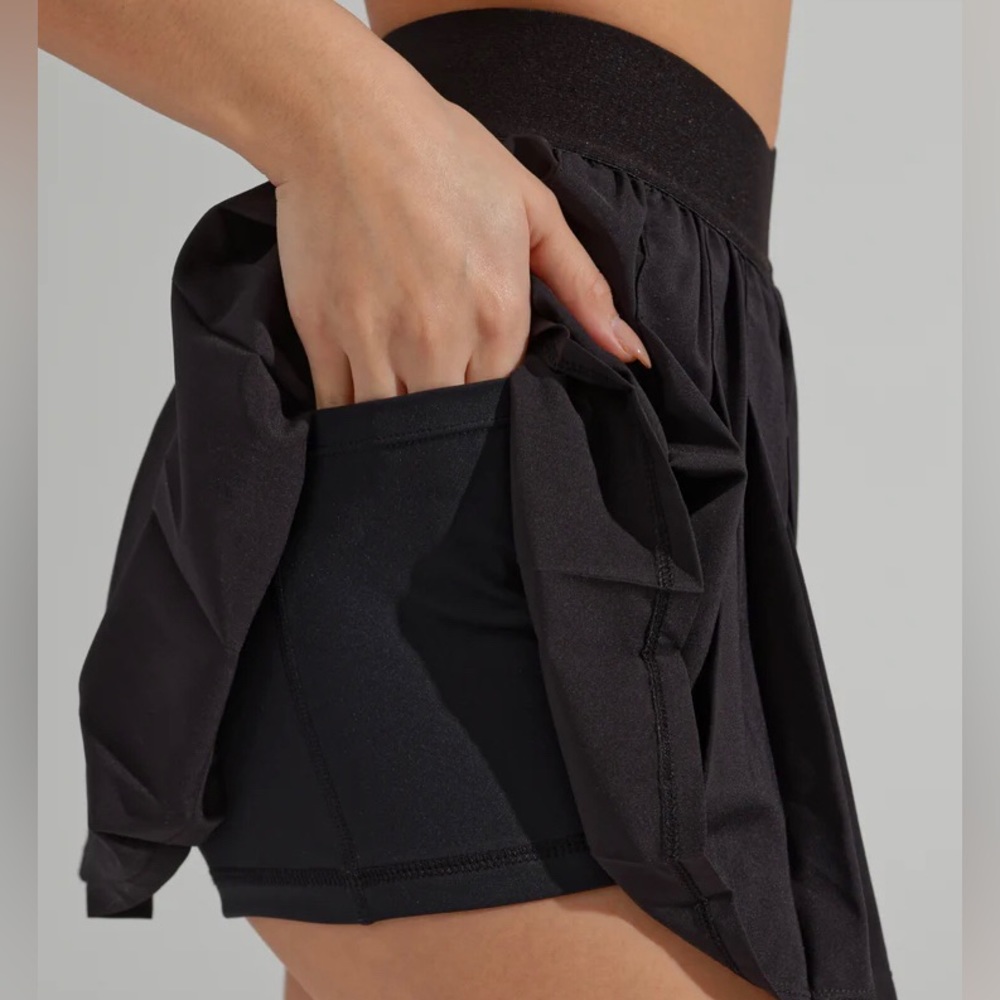 Buffbunny Courtside skirt with built-in shorts